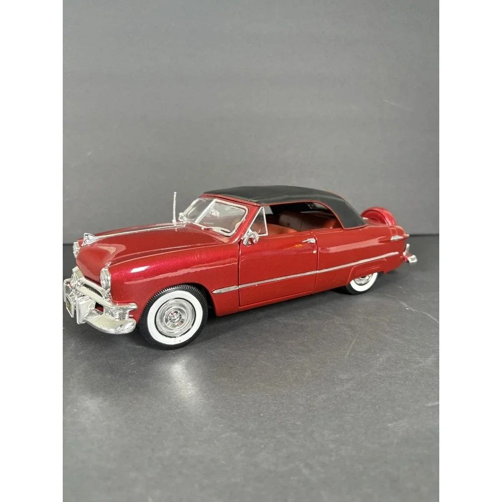 Maisto 1950 Ford Coupe 1:18 Diecast Red Black NO BOX